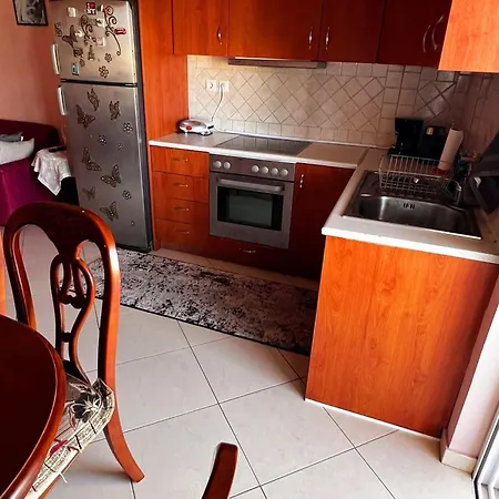 29 Apartment *