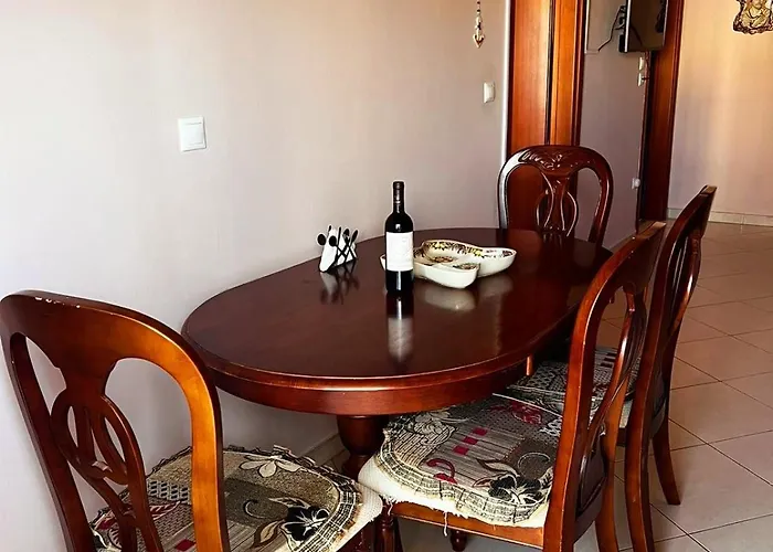 29 شقة Rhodes City